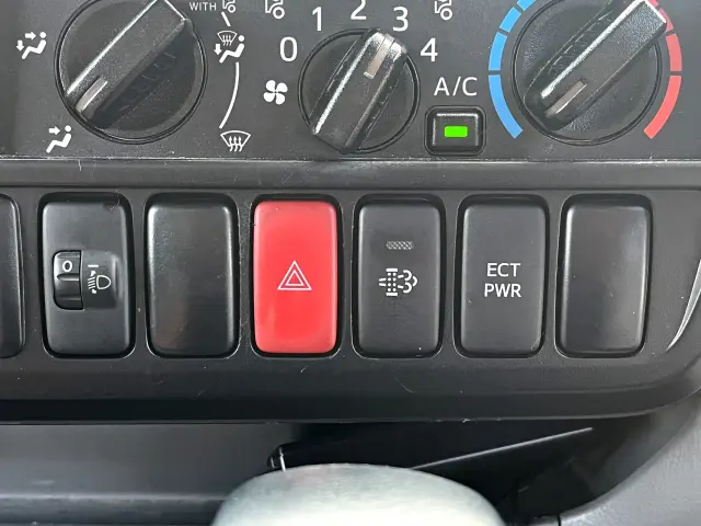 日野 デュトロ 2RG-XZC605M(2WD)の写真27