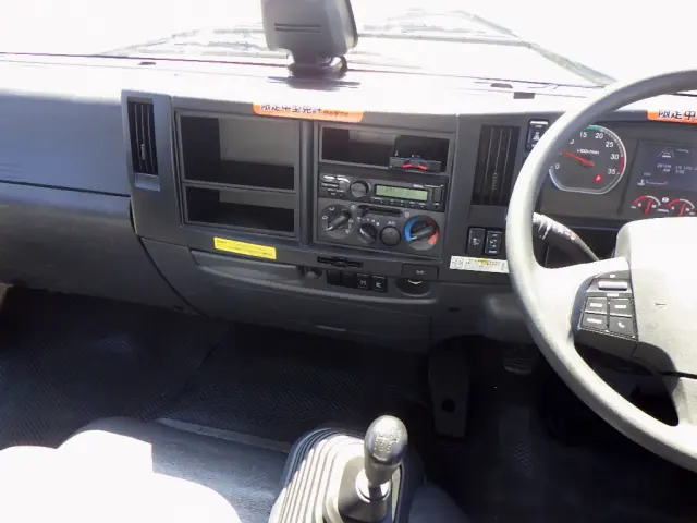 いすゞ フォワード 2PG-FRR90S1(2WD)の写真13