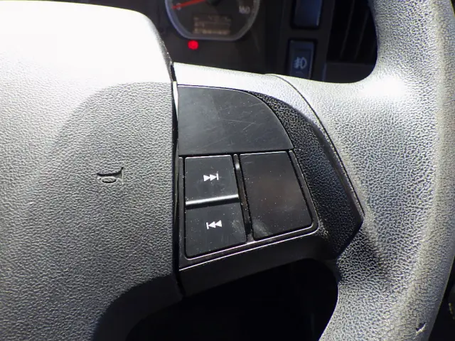 いすゞ フォワード 2PG-FRR90S1(2WD)の写真16