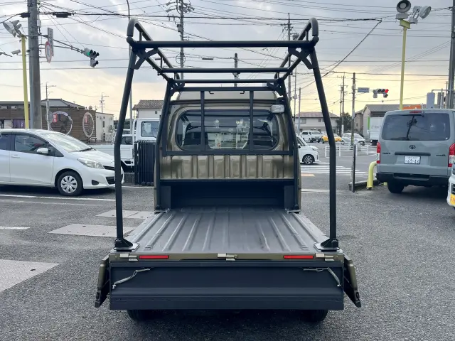 ダイハツ ハイゼットトラック EBD-S510P(4WD)の写真8