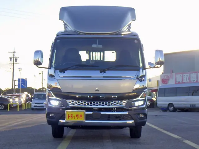 三菱 キャンター 2RG-FEB90(2WD)の写真3