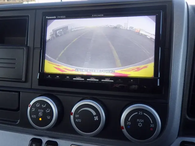 三菱 キャンター 2RG-FEB90(2WD)の写真18