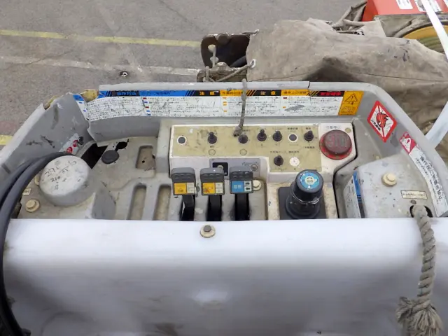 日野 デュトロ PB-XZU301E(2WD)の写真12