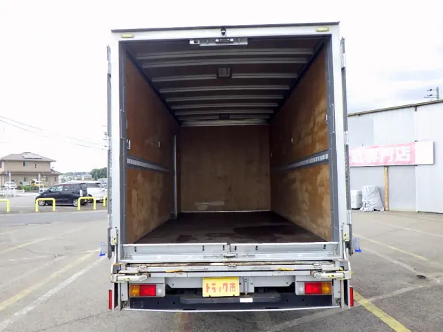 トヨタ ダイナ 2RG-XZU722(2WD)の写真7