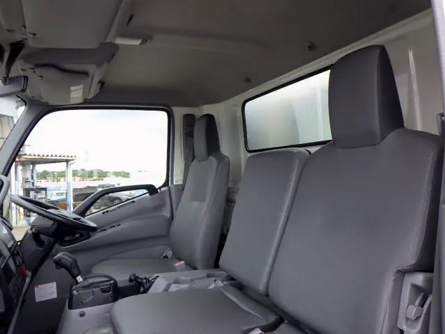 トヨタ ダイナ 2RG-XZU722(2WD)の写真11