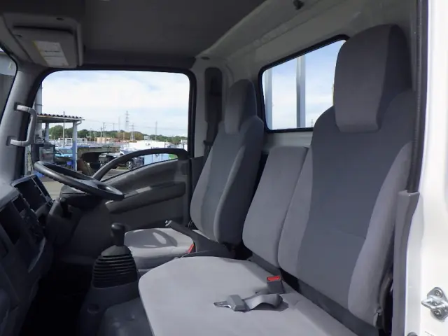 マツダ タイタン TRG-LLR85AR(2WD)の写真11