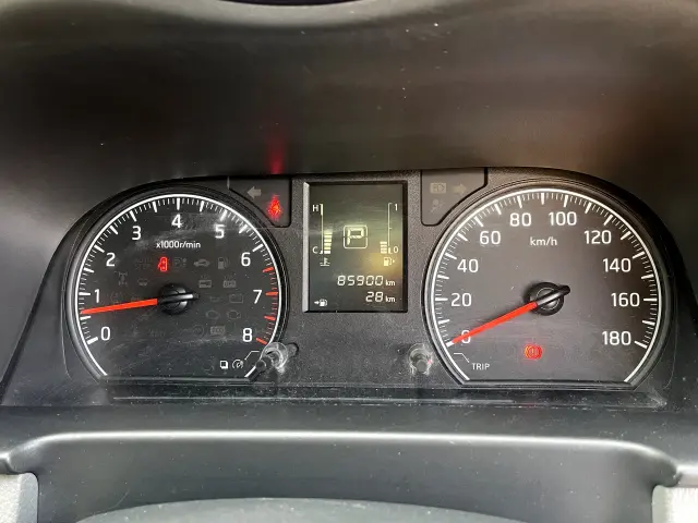 日産 キャラバン CBF-VR2E26(2WD)の写真37