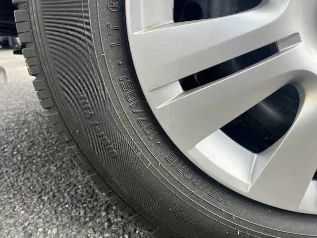 日産 キャラバン CBF-VR2E26(2WD)の写真43