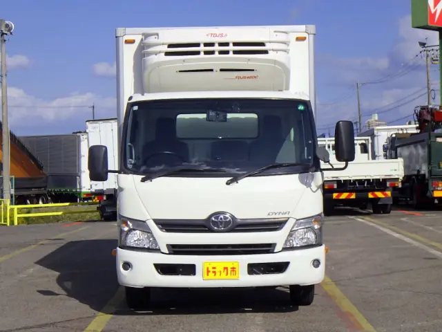 トヨタ ダイナ TPG-XZU712(2WD)の写真3