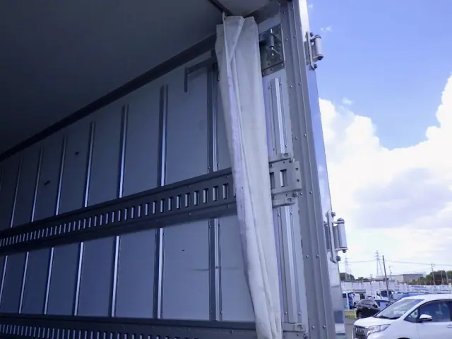 トヨタ ダイナ TPG-XZU712(2WD)の写真15