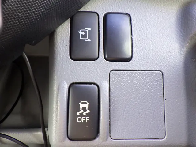 トヨタ ダイナ TPG-XZU712(2WD)の写真33