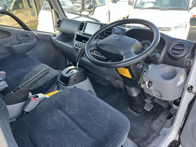 トヨタ ダイナ LDF-KDY231(2WD)の写真11
