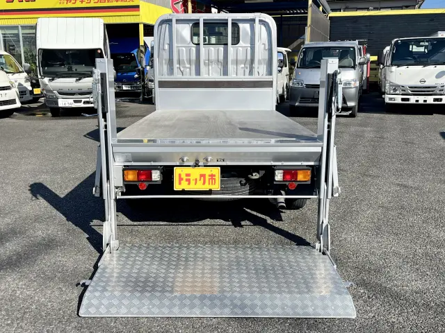 トヨタ ダイナ 2DG-GDY281(4WD)の写真11