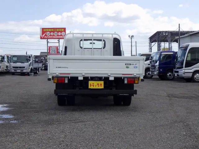 いすゞ エルフ 2RG-NNR88AR(2WD)の写真6