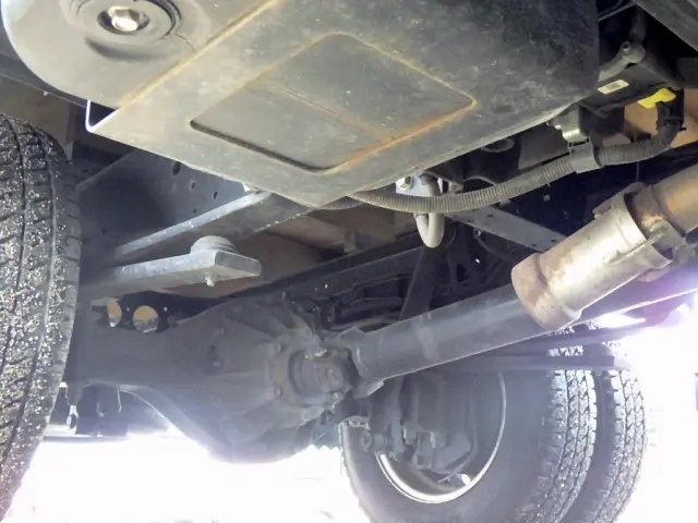 いすゞ エルフ 2RG-NNR88AR(2WD)の写真24