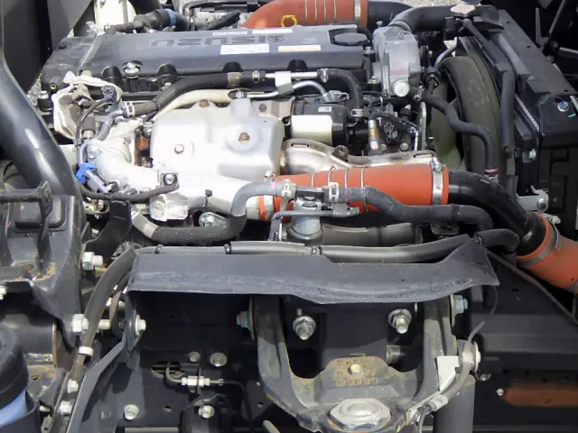 いすゞ エルフ 2RG-NNR88AR(2WD)の写真26