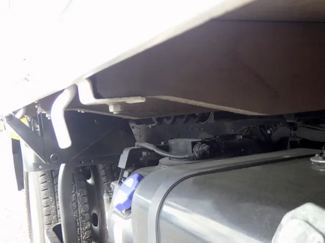 いすゞ エルフ 2RG-NNR88AR(2WD)の写真38