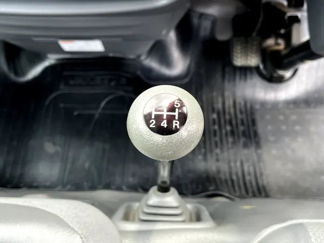 日産 バネットトラック ABF-SKP2TN(2WD)の写真17