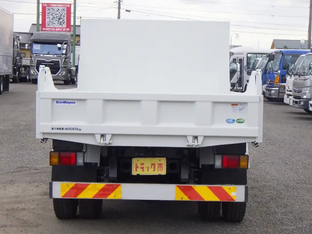 いすゞ エルフ 2RG-NPR88YN(2WD)の写真6