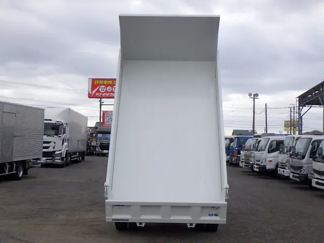 いすゞ エルフ 2RG-NPR88YN(2WD)の写真11