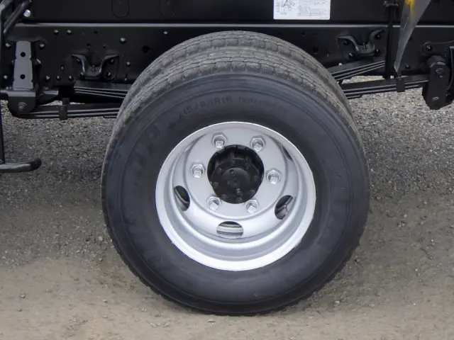 いすゞ エルフ 2RG-NPR88YN(2WD)の写真24