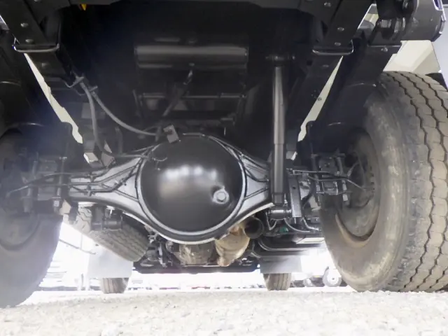 いすゞ エルフ 2RG-NPR88YN(2WD)の写真27