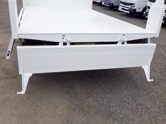 いすゞ エルフ 2RG-NPR88YN(2WD)の写真34