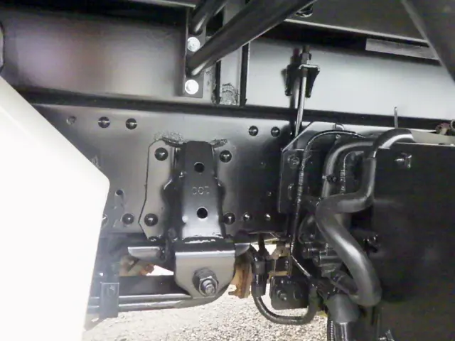 いすゞ エルフ 2RG-NPR88YN(2WD)の写真42