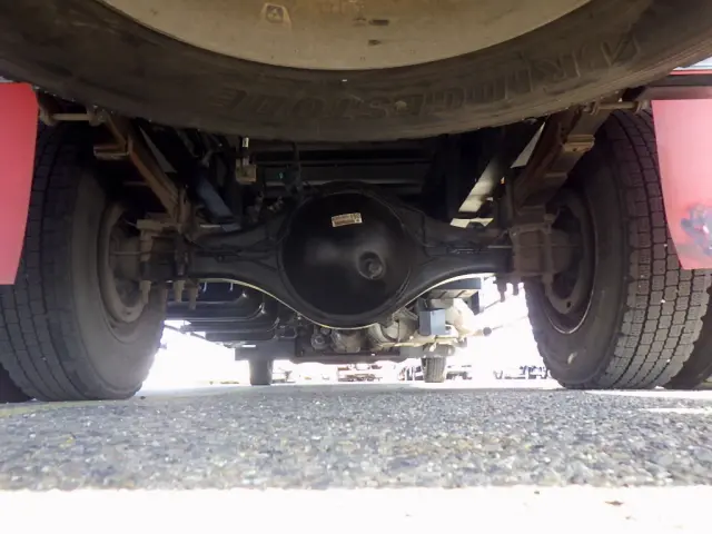 いすゞ フォワード 2RG-FRR90S2(2WD)の写真23