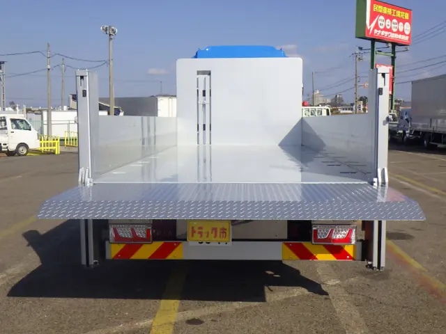 いすゞ フォワード 2RG-FRR90S2(2WD)の写真31