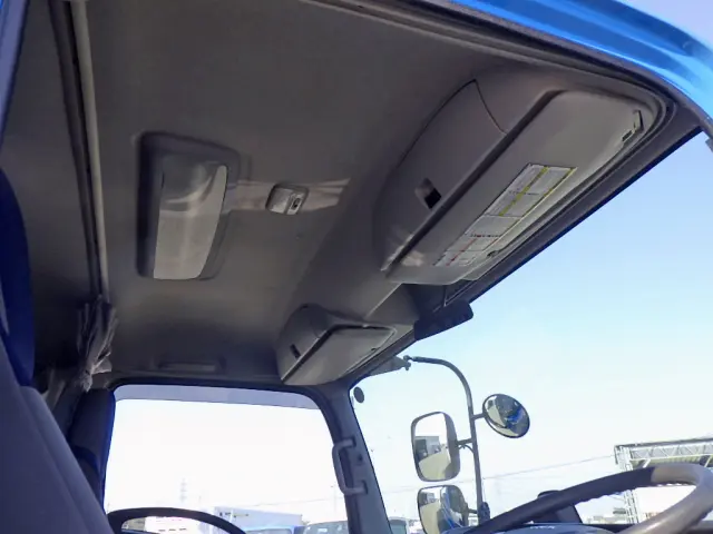 いすゞ フォワード 2RG-FRR90S2(2WD)の写真45