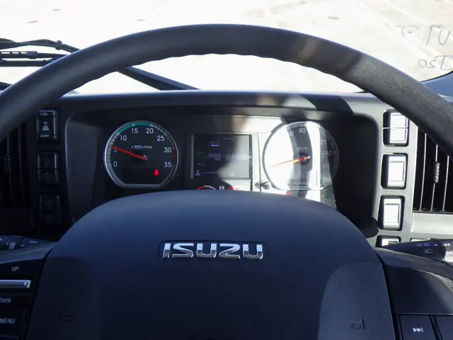 いすゞ フォワード 2RG-FRR90S2(2WD)の写真49