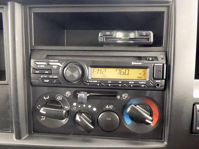 いすゞ エルフ 2RG-NPR88AN(2WD)の写真47