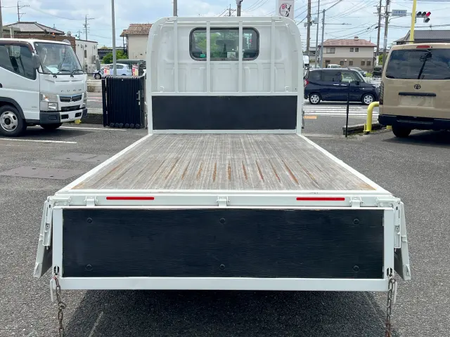 いすゞ エルフ TRG-NJR85A(2WD)の写真8