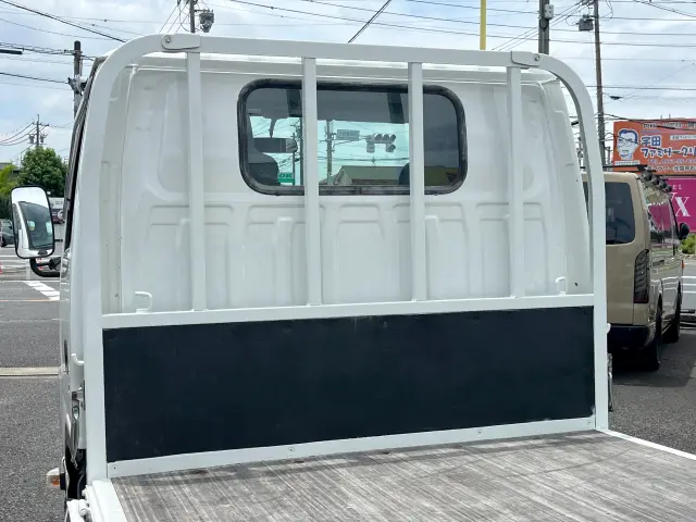 いすゞ エルフ TRG-NJR85A(2WD)の写真11