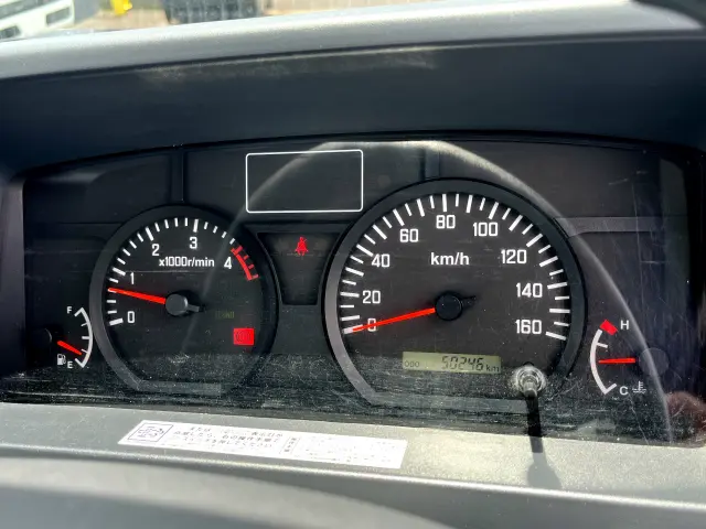 いすゞ エルフ TRG-NJR85A(2WD)の写真28