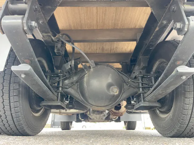 いすゞ エルフ TRG-NJR85A(2WD)の写真38