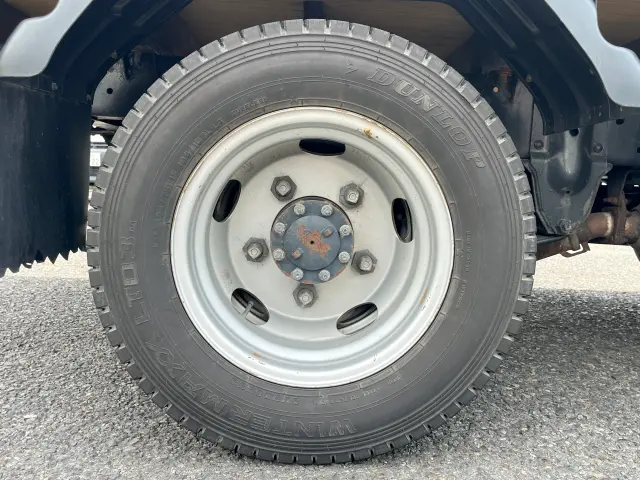 いすゞ エルフ TRG-NJR85A(2WD)の写真44