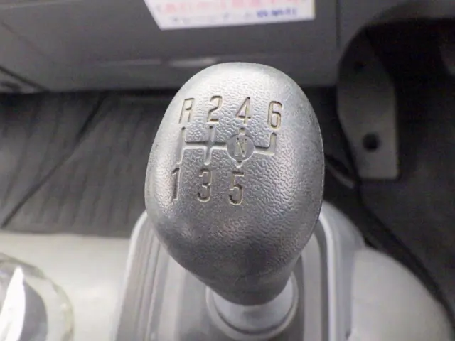 いすゞ フォワード 2PG-FRR90S1(2WD)の写真18