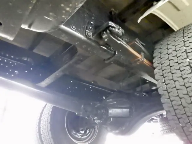 いすゞ フォワード 2PG-FRR90S1(2WD)の写真30