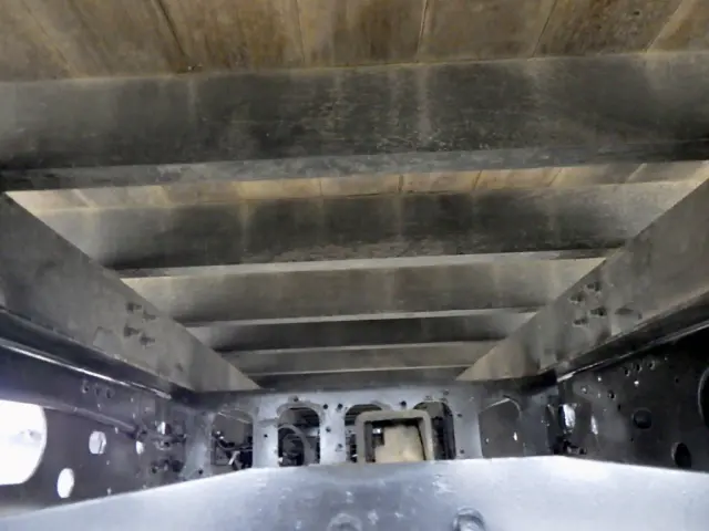 いすゞ フォワード 2PG-FRR90S1(2WD)の写真31