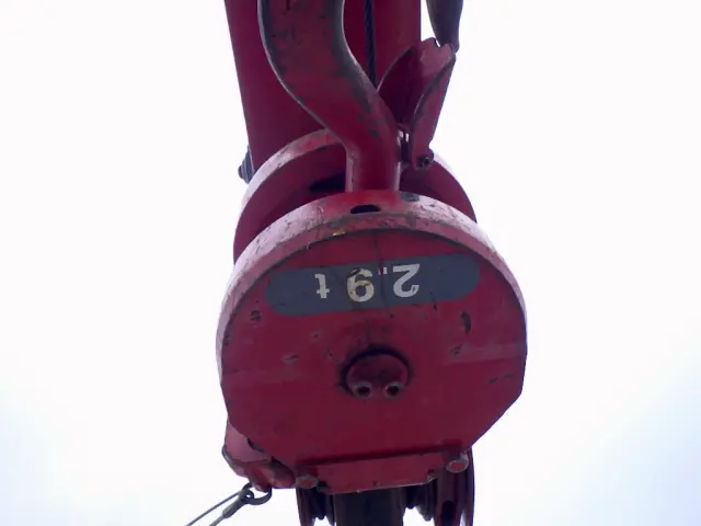 いすゞ フォワード 2PG-FRR90S1(2WD)の写真43