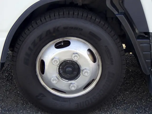 三菱 キャンター TPG-FGA20(4WD)の写真32