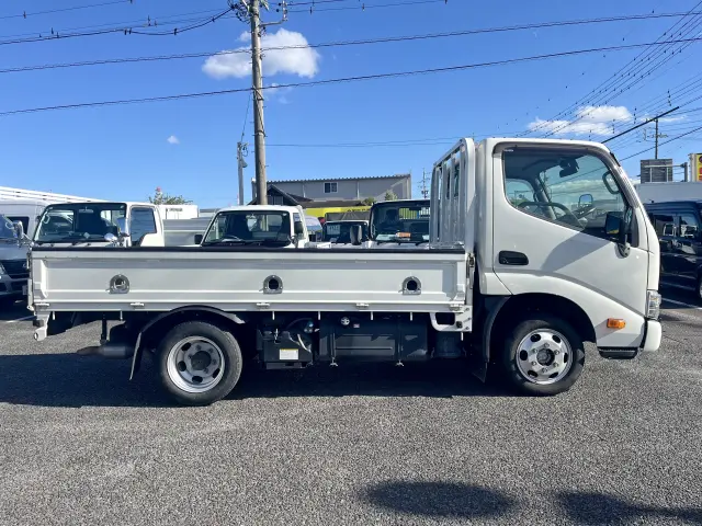 トヨタ ダイナ 2DG-GDY231(2WD)の写真4