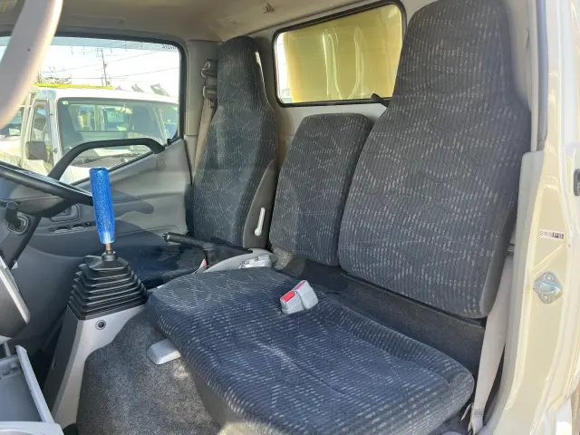 トヨタ ダイナ 2DG-GDY231(2WD)の写真16