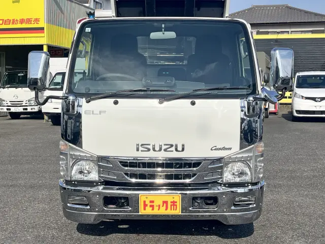 いすゞ エルフ 2RG-NJR88AN(2WD)の写真2