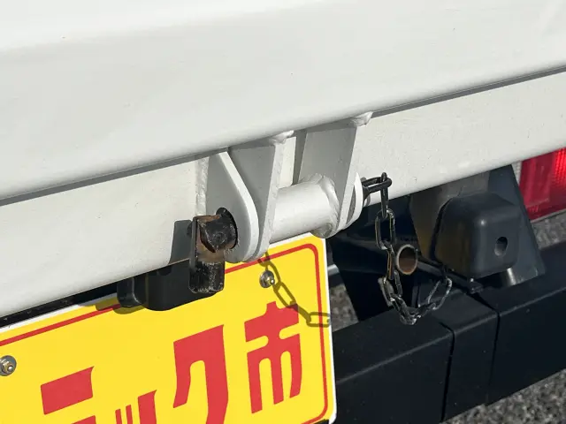 いすゞ エルフ 2RG-NJR88AN(2WD)の写真10