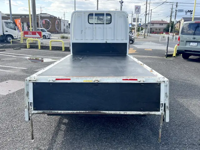 三菱 キャンター TPG-FBA20(2WD)の写真9