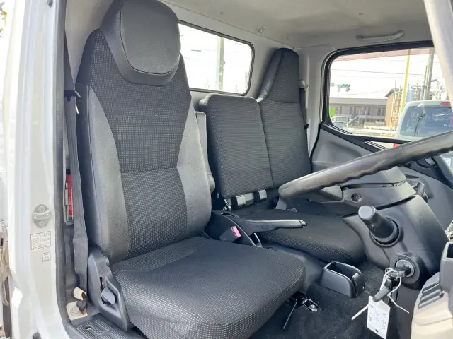 三菱 キャンター TPG-FBA20(2WD)の写真14