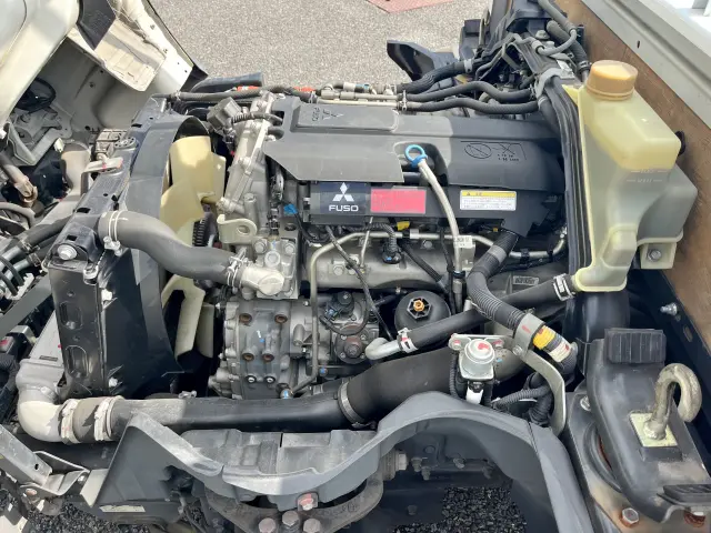 三菱 キャンター TPG-FBA20(2WD)の写真32